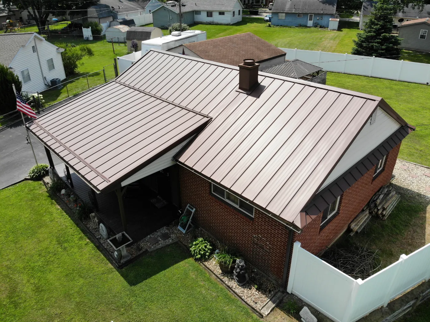 Tarping and dry-in on a Smokey Row Estates commercial roof